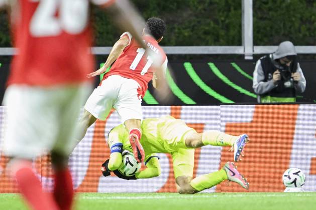 SC Braga v KAA Gent - UEFA Conference League BRAGA, PORTUGAL - OCTOBER 22 : Roef Davy goalkeeper of KAA Gent in action during the UEFA Conference League 2026 27 League Phase matchday 2 match between SC Braga and KAA Gent on October 22, 2026 in Braga, Portugal, 22 10 2026 Braga Portugal  Copyright: xNicoxVereeckenx