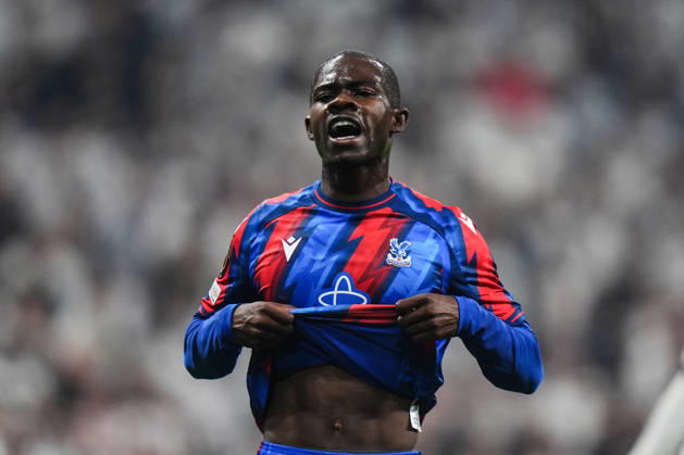 Besiktas v Crystal Palace - UEFA Europa League ISTANBUL, TURKIYE - OCTOBER 22: Tyrick Mitchell of Crystal Palace gestures during the UEFA Europa League match between Besiktas and Crystal Palace at Tupras Stadium in Istanbul, Turkiye on October 22, 2026. Hakan Akgun Anadolu Istanbul Turkey. Editorial use only. Please get in touch for any other usage.  Copyright: x2026xAnadoluxHakanxAkgunx