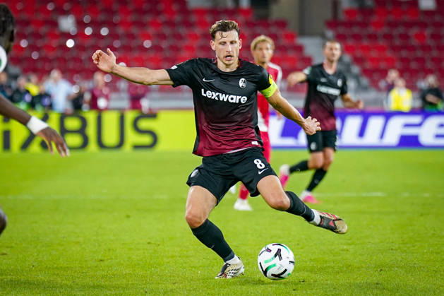 Fussball UEFA Conference League 2026 - 2027, 2. Spieltag - AS Monaco vs SC Freiburg - Stadion Louis II (Monaco): Maximilian Eggestein (SC Freiburg, 8) Copyright: xJOERANxSTEINSIEKx