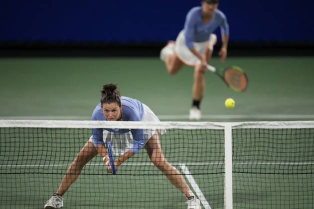 WTA, Tennis Damen Kinoshita Group Japan Open - Day 4 Miriam Skoch of the Czech Republic plays with partner Jesika Maleckova of the Czech Republic during their semi-final doubles match against Hao-Ching Chan of Chinese Taipei and Miyu Kato of Japan at the 2026 Kinoshita Group Japan Open Women s tennis tournament at Utsubo Tennis Center in Osaka, Japan, on October 22, 2026. Osaka Japan  Copyright: xOwenxHammondx originalFilename:hammond-2026kino261022_npfnx.jpg