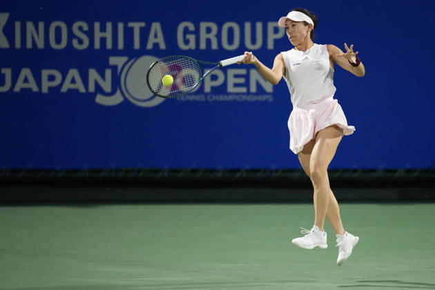 WTA, Tennis Damen Kinoshita Group Japan Open - Day 4 Miyu Kato of Japan plays with partner Hao-Ching Chan of Chinese Taipei during their semi-final doubles match against Jesika Maleckova and Miriam Skoch of the Czech Republic at the 2026 Kinoshita Group Japan Open Women s tennis tournament at Utsubo Tennis Center in Osaka, Japan, on October 22, 2026. Osaka Japan  Copyright: xOwenxHammondx originalFilename:hammond-2026kino261022_npthm.jpg