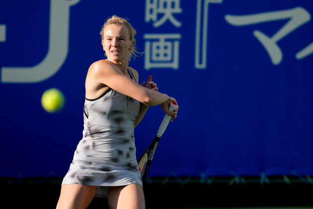 WTA, Tennis Damen Kinoshita Group Japan Open - Day 4 Katerina Siniakova of the Czech Republic plays during her round of 16 singles match against Magda Linette of Poland at the 2026 Kinoshita Group Japan Open Women s tennis tournament at Utsubo Tennis Center in Osaka, Japan, on October 22, 2026. Osaka Japan  Copyright: xOwenxHammondx originalFilename:hammond-2026kino261022_np0tQ.jpg
