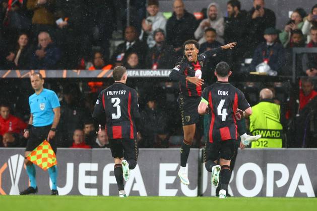 Amine Adli of AFC Bournemouth celebrates their goal to make it 3-0 AFC Bournemouth v AC Milan, UEFA Europa League, Football, Vitality Stadium, Bournemouth, UK - 22 Oct 2026Bournemouth Vitality Stadium United Kingdom  Copyright: xJamesxMarsh Shutterstockx 17230046bt