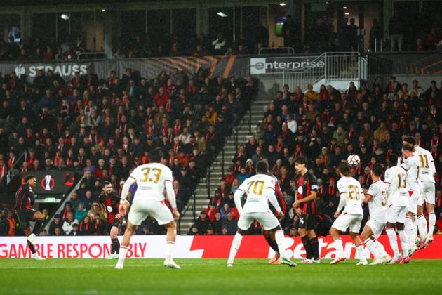 Amine Adli of AFC Bournemouth scores the sides third goal to make it 3-0 AFC Bournemouth v AC Milan, UEFA Europa League, Football, Vitality Stadium, Bournemouth, UK - 22 Oct 2026Bournemouth Vitality Stadium United Kingdom  Copyright: xJamesxMarsh Shutterstockx 17230046bv