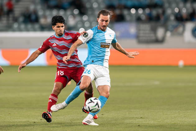 October 22, 2026, Limassol, Limassol, CYPRUS: IVAN SUNJIC 26 of Pafos in action during the Conference League Matchday 2 game between Pafos and Riga at Alpha Mega Stadium in Kolossi,Limassol,Cyprus on 22 of October 2026. Limassol CYPRUS - ZUMAk195 20261022_znp_k195_045 Copyright: xXenophonxKarakalosx