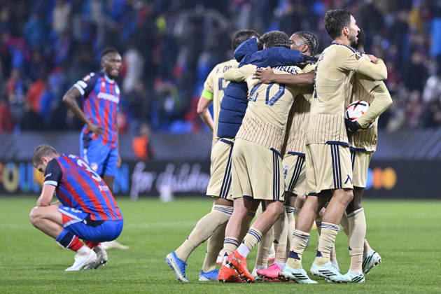 Fotball UEFA Europa League 3rd round match: Viktoria Plzen vs Levski Sofia in Pilsen, Czech Republic, October 22, 2026. Soccer players of Levski Sofia celebrate victory. (CTKxPhoto MiroslavxChaloupka) CTKPhotoP2026102210560  CTKPhotoP2026102210560