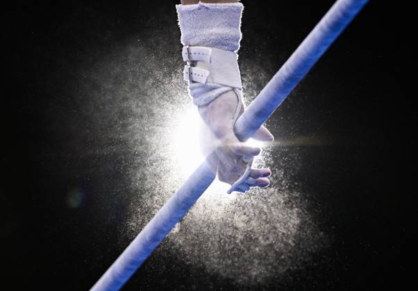 Netherlands Artistic Gymnastics World Championships 9271036 22.10.2026 An athlete competes on the horizontal bar during the men s all-around final at the 2026 World Artistic Gymnastics Championships in Rotterdam, the Netherlands. Alexey Filippov Sputnik Rotterdam Netherlands  Copyright: xAlexeyxFilippovx