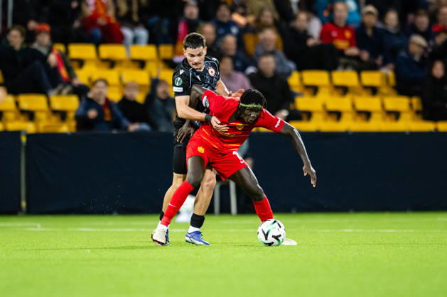 FC Nordsjaelland v CSKA Sofia, UEFA Conference League, Farum, Denmark Farum, Denmark. 22nd, October 2026. Stephen Acquah (15) of FC Nordsjaelland and Petko Panayotov of CSK Sofia seen during the UEFA Conference League match between FC Nordsjaelland and CSKA Sofia at Right to Dream Park in Farum. Danmark, Farum, Right to Dream Park  Copyright: xGonzalesxPhoto TobiasxJorgensenx