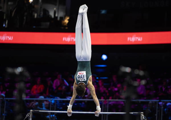 Rotterdam The Netherlands 23rd October 2026 World Championships artistic gymnastics. Horizontal Bar Timo Eder (GER) warming up turnen