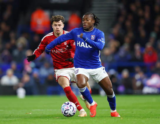Ipswich, England, 23rd October 2026. Neco Williams of Nottingham Forest looses Abdul Fatawu of Ipswich Town during the Ipswich Town vs Nottingham Forest Premier League match at Portman Road, Ipswich. Picture credit should read: Paul Terry Sportimage EDITORIAL USE ONLY. No use with unauthorised audio, video, data, fixture lists, club league logos or live services. Online in-match use limited to 120 images, no video emulation. No use in betting, games or single club league player publications. SPI_030_PT_Ipswich_Forest SPI-5093-0031