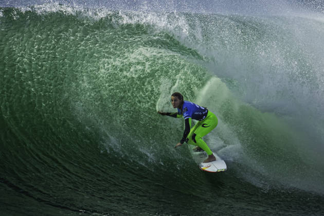 October 23, 2026, Peniche, Leiria, Portugal: Australian surfer MOLLY PICKLUM in action during the Final of the World Surf League Womens - MEO Rip Curl Pro Portugal at Supertubos Beach, in Peniche, Portugal. Peniche Portugal - ZUMAr200 20261023_zsp_r200_050 Copyright: xNunoxReisinhox