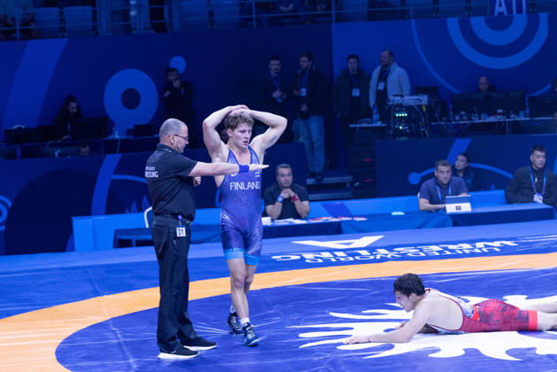 October 24, 2026, Astana, 2021 World Wrestling Championshi, Kazakhstan: Finland s Jonni Kunnari Sarkkinen reacts with disappointment after losing to Uzbekistan s Doniyorkhon Nakibov in the men s Greco-Roman 77kg competition at the Senior World Wrestling Championships in Astana, Kazakhstan, on October 24, 2026. Nakibov won 7-2. . Astana Kazakhstan - ZUMAt172 20261024_zip_t172_002 Copyright: xJosexTabaresx Astana Kazakhstan - ZUMA0870 imago0870573475h Copyright: xIMAGO JosexTabaresx