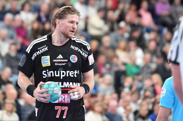 24.10.20262 - Handball - 1. Bundesliga DAIKIN HBL - Saison 2026 2027 - 10. Spieltag: HC Erlangen Metropolregion Nürnberg HCE - THW Kiel - OGo - xogox - Maciej Gebala (77, HC Erlangen HCE )