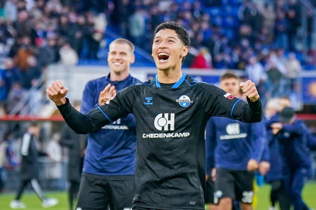 Deutschland: Fussball Bundesliga 2026 - 2027, 7. Spieltag - SC Paderborn vs Hamburger SV - Home-Deluxe-Arena (Paderborn): Santiago Castaneda (Paderborn 5) Freude, Emotionen, Jubel, Mimik, Gesichtsausdruck, Geste, Gestik, Emotion Copyright: xJOERANxSTEINSIEKx