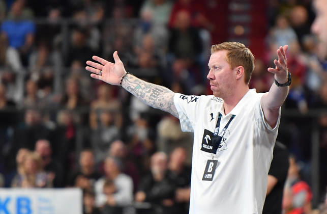 24.10.20262 - Handball - 1. Bundesliga DAIKIN HBL - Saison 2026 2027 - 10. Spieltag: HC Erlangen Metropolregion Nürnberg HCE - THW Kiel - OGo - xogox - Borge Lund (Trainer THW Kiel)