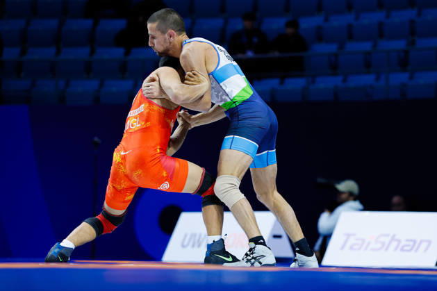 Senior World Championships 55kg GR - Davaabandi Munkh Erdene (MGL) df. Stefan Hristov Grigorov (BUL) Copyright: xKostadinxAndonovx