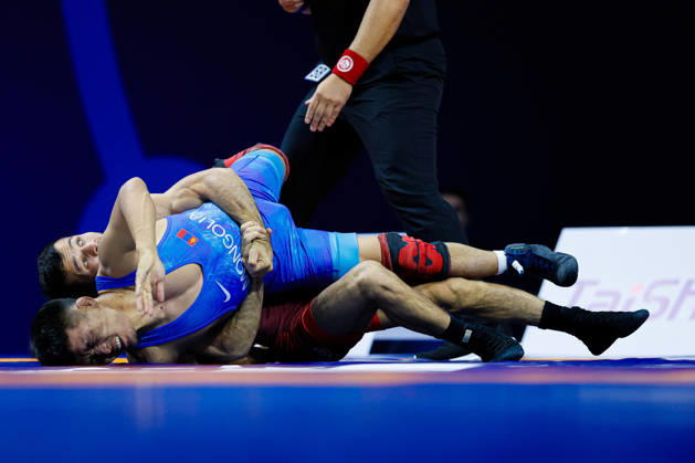 Senior World Championships 55kg GR - Eldaniz Azizli (AZE) df. Davaabandi Munkh Erdene (MGL) Copyright: xKostadinxAndonovx