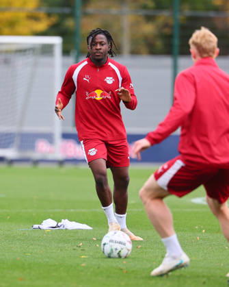 RB Leipzig Training Bundesliga Leipzig, 25.10.2026, RBL Akademie Trainingszentrum, Fussball, Bundesliga , RB Leipzig - Training , Im Bild: Johan Bakayoko ( 11, RB Leipzig) ,