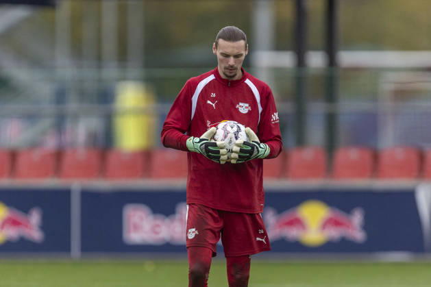 GER, Leipzig, Fussball, oeffentliches Training RB Leipzig im Bild v.l.: Maarten Vandevoordt (RB Leipzig 26), 25.10.2026, RB Leipzig Training Akademie Cottaweg Leipzig DFL DFB REGULATIONS PROHIBIT ANY USE OF PHOTOGRAPHS AS IMAGE SEQUENCES AND OR QUASI-VIDEO, Copyright: HMBxMedia PaulxFritz