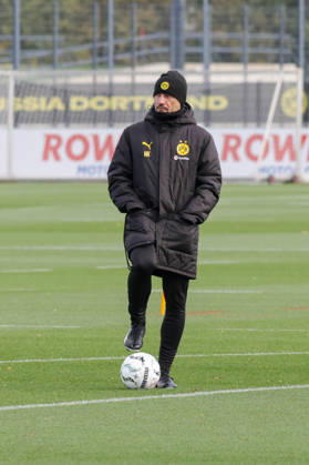 25.10.2026, xgrfx, Fussball 1. Bundesliga, Borussia Dortmund - Training v.l. Niko Kovac (Borussia Dortmund) Dortmund