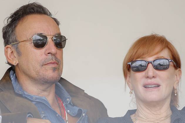 Bruce Springsteen und Ehefrau Patti Scialfa - Pferdesport : Paris Eiffel Jumping - 04 07 2014 StephaneAllaman Panoramic 