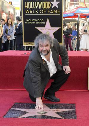 ENTERTAINMENT CELEBRITIES Regisseur Peter Jackson bekommt einen Stern auf dem Hollywood Walk of Fame Peter Jackson PETER JACKSON HONORED WITH THE 2,538TH STAR ON THE HOLLYWOOD WALK OF FAME Hollywood  Patrick Rideaux PicturePerfect