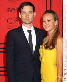 June 3, 2013 - New York, New York, U.S. - The 2013 CFDA Fashion Awards.Alice Tully Hall, Lincoln Center, NYC.June 3, 2013.Photos by , Photos Inc 2013.TOBEY MAGUIRE, JENNIFER MEYER - ZUMAms4