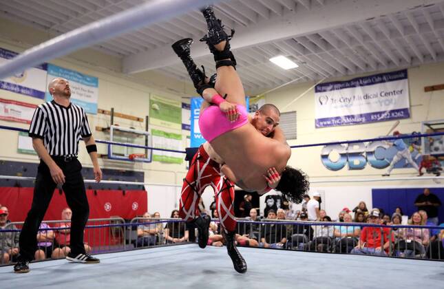 October 15, 2016 - Oceanside, California, USA - 10 15 2016_Oceanside, CA_SoCal Pro Wrestling s Rumble in Oceanside event at the Oceanside Boys & Girls Club gymnasium. Wrestler Hunter Freeman body slams and opponent_._Photo by Oceanside USA - ZUMAn47_