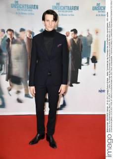 Sabin Tambrea bei der Premiere des Kinofilms Die Unsichtbaren - Wir wollen leben im Kino International. Berlin, 10.10.2017