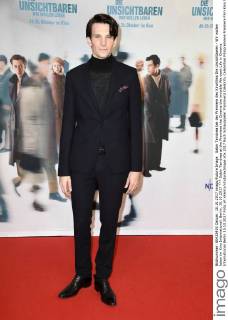 Sabin Tambrea bei der Premiere des Kinofilms Die Unsichtbaren - Wir wollen leben im Kino International. Berlin, 10.10.2017