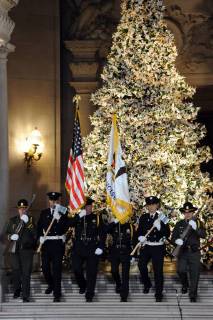 December 17, 2017 - San Francisco, California, USA - San Francisco Public Safety Color Guard San Francisco USA - ZUMAw332 20171217_zap_w332_005 Copyright: xNealxWatersx