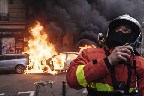 Thousands of demonstrators gathered on the Champs-Elysees and in the surrounding areas for Act IV of the protest movement of the Yellow Vests. Numerous clashes with the police were observed. JanxSchmidt-Whitley LexPictorium LePictorium_0196152