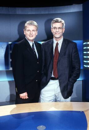 Was nun, ... ? - Fragen an einen prominenten Politiker von KLAUS BRESSER und DR. THOMAS BELLUT Überschrift: WAS NUN, ... ? Copyright: KPA !AUFNAHMEDATUM GESCHÄTZT! UnitedArchives00877150