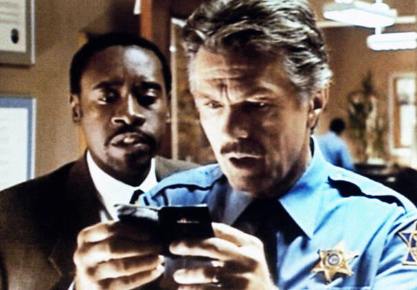 PICKET FENCES, (from left): Don Cheadle, Tom Skerritt, 1992-96. TM and Copyright 20th Century Fox Film Corp. All rights reserved, Courtesy: Everett Collection 20thCentFox Courtesy Everett Collection !ACHTUNG AUFNAHMEDATUM GESCHÃ„TZT! PUBLICATIONXNOTxINxCANxCHNxFRAxITAxJPNxNORxPOLxRUSxESPxUKxUSA Copyright: x20thCentFox CourtesyxEverettxCollectionx TSDPIFE FE025
