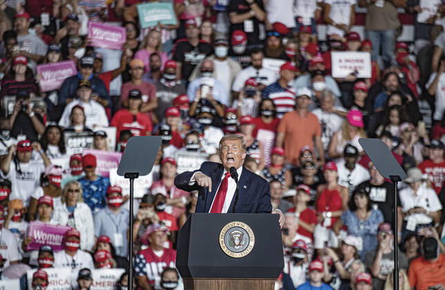 President Donald Trump speaks at a Make America Great Again event, Trump™s first campaign rally since contracting Covid 19 at Orlando Sanford International Airport, Florida, USA 12 Oct 2020 Orlando USA xWIXTRÖMxPETERx, Copyright: xWIXTRÖMxPETERx Donald Trump campaign rally