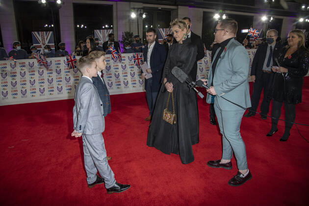 October 30, 2021, London, United Kingdom: Sharon Stone, Hughie Higginson and Freddie Xavi attend the Pride of Britain awards in partnership with TSB at the Grosvenor House Hotel, Park Street in London. London United Kingdom - ZUMAs197 20211030_zaa_s197_530 Copyright: xGaryxMitchellx