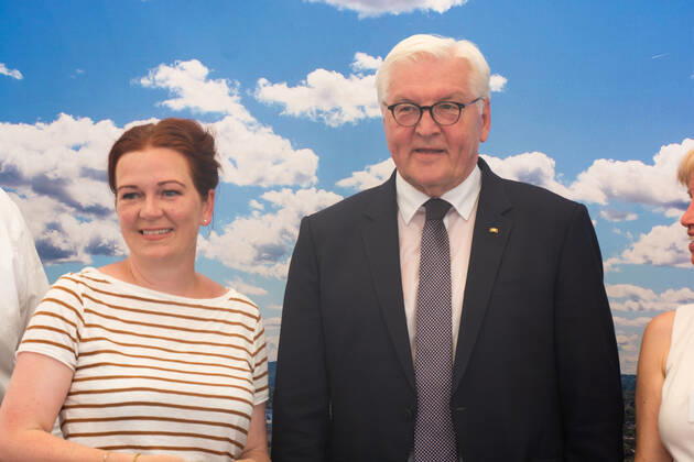 Frank-Walter Steinmeierï¼apresident Of Germany, Visits The Opening Of Villa Hammerschmidt In Bonn Frank-Walter Steinmeierï¼apresident of Germany is seen visiting Bonn city information booth with Katja Dörner, Bonn mayor during the opening day of Villa Hammerschmidt in Bonn, Germany on June18ï¼a2022 Bonn Germany Copyright: xYingxTangx originalFilename: tang-notitle220618_npAwx