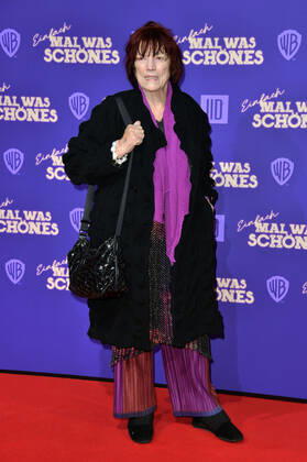 Regina Ziegler bei der Premiere des Kinofilms Einfach mal was Schönes im Zoo Palast. Berlin, 08.11.2022