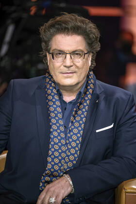MDR - Riverboat. Schauspieler Francis Fulton Smith anläßlich der Aufzeichnung der MDR - Talkshow Riverboat am 25.11.2022 in der Mediacity Leipzig. 20221125SFL0032