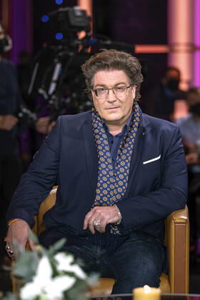 MDR - Riverboat. Schauspieler Francis Fulton Smith anläßlich der Aufzeichnung der MDR - Talkshow Riverboat am 25.11.2022 in der Mediacity Leipzig. 20221125SFL0030