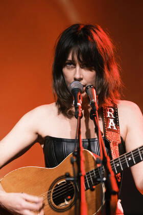 Lera Lynn live in Copenhagen, Denmark Copenhagen, Denmark. 09th, December 2022. The American singer, musician and songwriter Lera Lynn performs a live concert at Hotel Cecil in Copenhagen. Copenhagen Denmark  Copyright: xGonzalesxPhoto FlemmingxBoxJensex