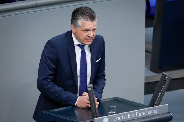 Deutscher Bundestag, 109. Plenarsitzung Thorsten Frei (CDU) im Portrait bei seiner Rede zum Tagesordnungspunkt Antraege auf Erweiterung der TO (GO-Debatte) bei der 109. Sitzung des Deutschen Bundestag in Berlin, 15.06.2023 Berlin Berlin Deutschland