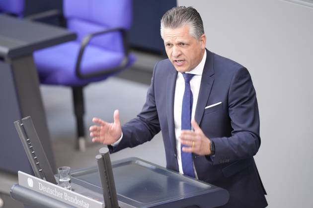 Deutscher Bundestag, 109. Plenarsitzung Thorsten Frei (CDU) im Portrait bei seiner Rede bei der 109. Sitzung des Deutschen Bundestag in Berlin, 15.06.2023 Berlin Berlin Deutschland