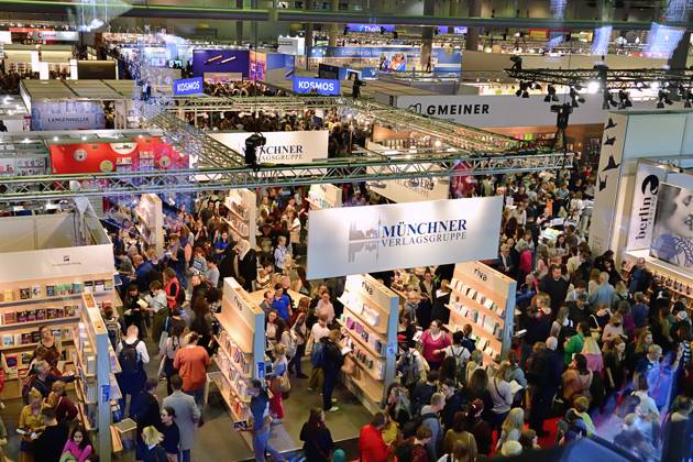 21.10.2023 Frankfurter Buchmesse Frankfurter Buchmesse 2023. Der Besucherandrang am, heutigen Messesamstag ist groß. Frankfurt am Main Messe Hessen Deutschland