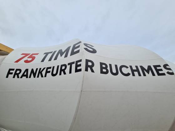 Frankfurt Main, Hessen, Deutschland, 22.10.2023: Frankfurter Buchmesse 2023 mit dem Slogan 75 Times , da die Messe zum 75. Mal stattfindet Copyright: xdtsxNachrichtenagenturx dts_24720
