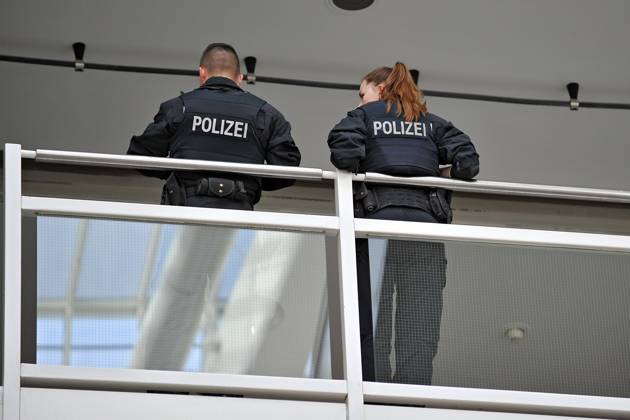 Frankfurter Buchmesse 2023. Polizeipräsenz am 18.10.2023 auf der Frankfurter Buchmesse. 20231018MWI105341
