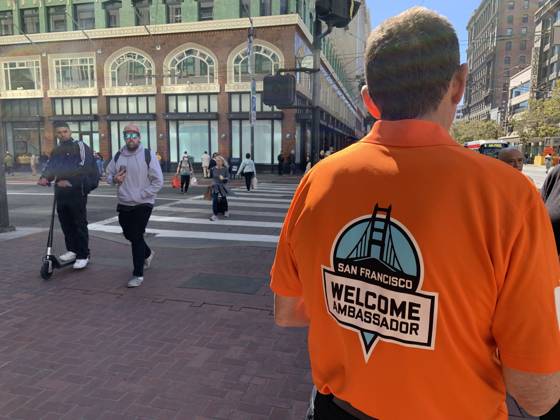 September 27, 2023, San Francisco, California, USA: Ron, a Welcome Ambassador for San Francisco shown along Market Street in San Francisco California on Wednesday, September 27, 2023. The city of San Francisco has come under a lot of attack for how it is handling the homeless, drug and retail fallout in Downtown San Francisco. San Francisco USA - ZUMAm117 20230927_zaf_m117_046 Copyright: xDavidxG.xMcIntyrex