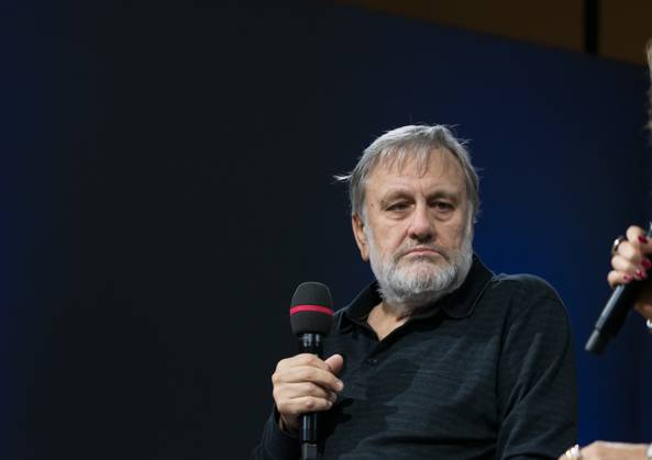 FRANKFURT AM MAIN, Germany - October 18 2023: Slavoj Žižek auf der 75. Frankfurter Buchmesse FRANKFURT AM MAIN, Germany - October 18 2023: Slavoj Žižek (*1949, ) auf der Bühne auf der 75. Frankfurter Buchmesse Copyright: xZoonar.com MarkusxWissmannx 20943933