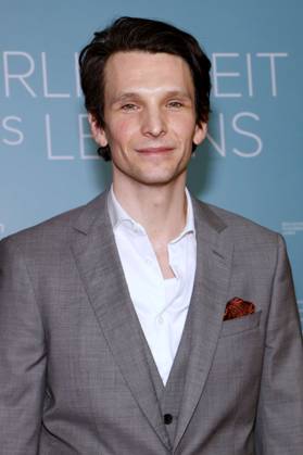Sabin Tambrea bei der Premiere des Kinofilms Die Herrlichkeit des Lebens im Delphi Filmpalast. Berlin, 06.03.2024