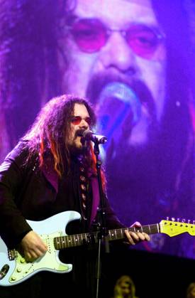 ROY WOOD ROY WOOD PERFORMING LIVE AT THE GOLDEN YEARS FESTIVAL -, Credit:Goedefroit Music Avalon  Copyright: xGoedefroitxMusicx xAvalonx 0544747229